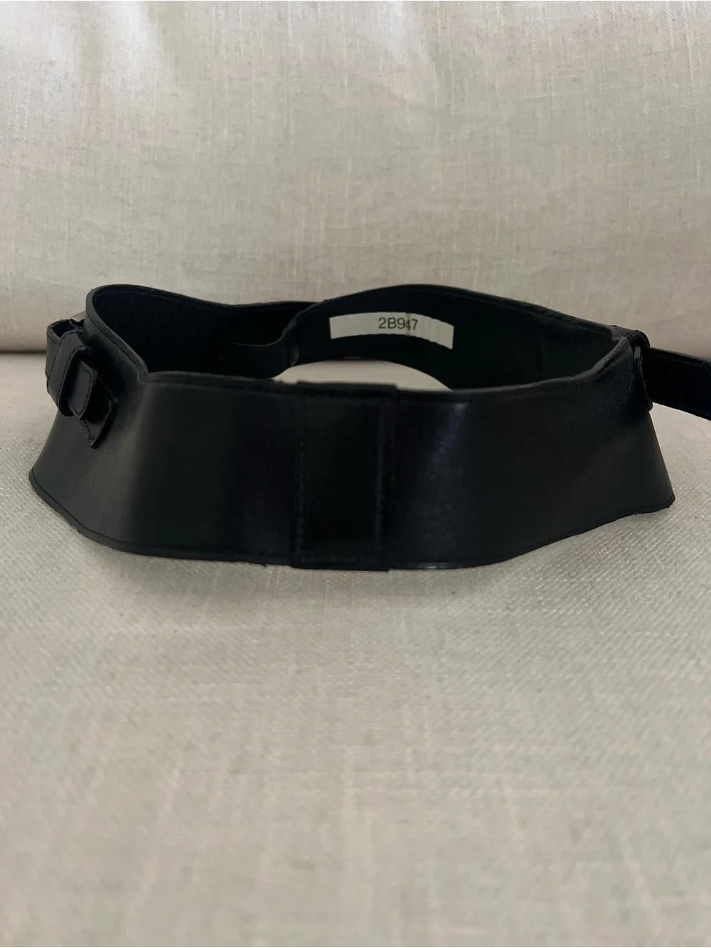 Black Italian Leather Vintage Corset Belt - Oscar de la Renta Runway Sample XS